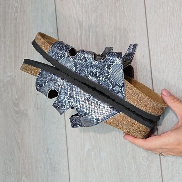 Naot Women 3 Strps Leather Sandals shoes sz 37/6 - Picture 8 of 12